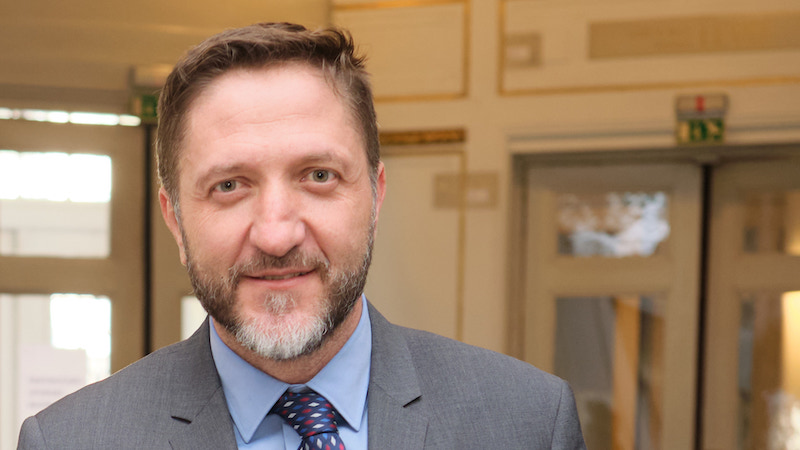 Če na Boštjančičevo prošnjo državi donirate 5.000 evrov, ostanete brez 5.000 evrov