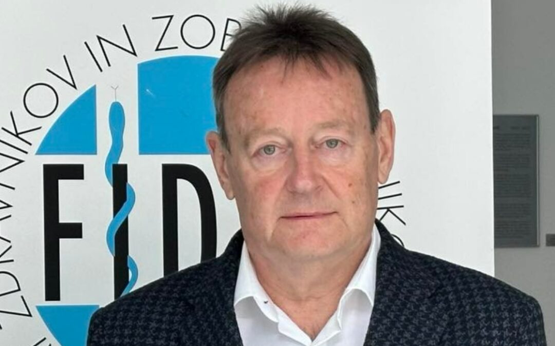 “Pričakujemo najmanj javno opravičilo odločevalcev in vlade za blatenje in diskreditacijo zdravništva”