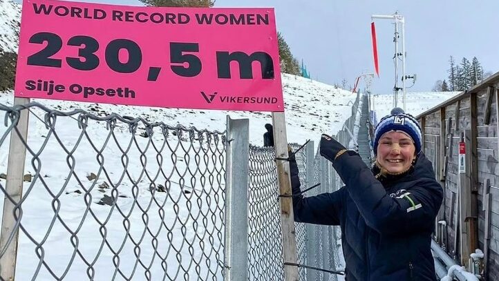 “Fantje gredo lahko na letalnico in bodo uživali v najboljši stvari na svetu, skakalke pa bodo zraven tekmovale na majhni napravi. Resnično sem razočarana”