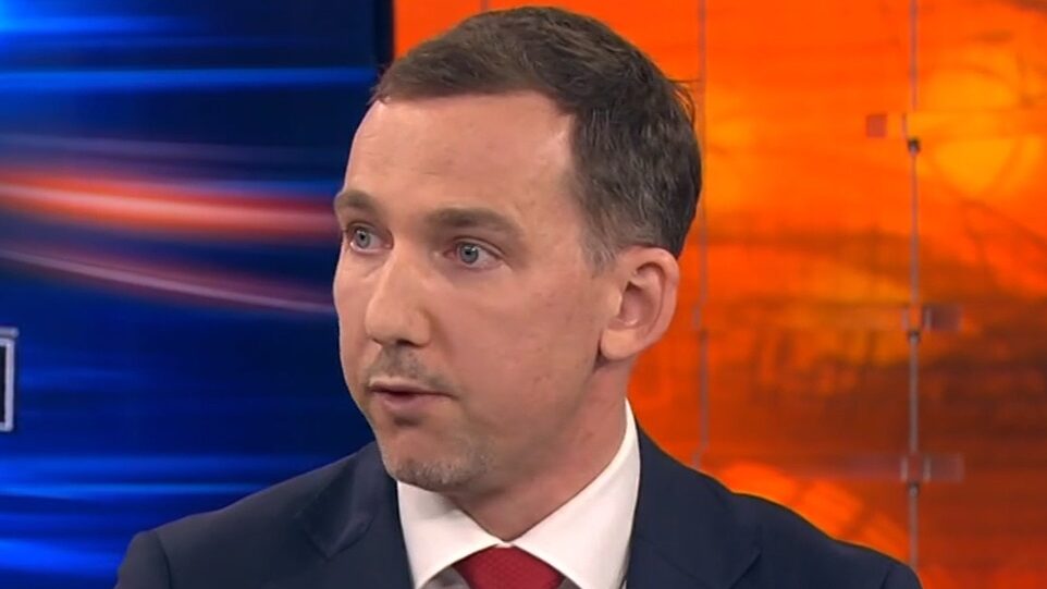 “Kar se tiče medijskega, informativnega dezinformiranja, hibridnega načina vojskovanja, vplivanja na javno mnenje je Putin kar nekaj korakov pred EU”