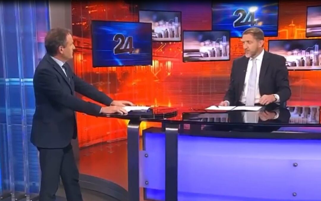 “Preden odgovorim na vprašanje, si bom en kratek uvod vzel…”