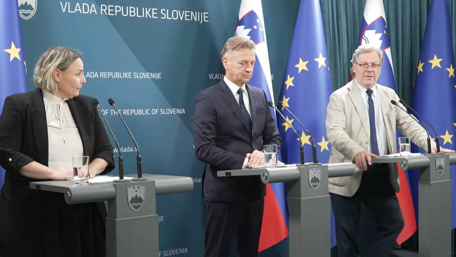 NK vlada RS, ruski vohuni