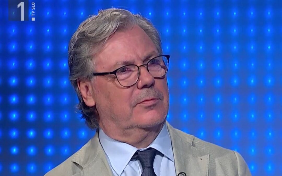 “Mi smo demokracija. Mi težko tekmujemo z diktaturo. Putin res lahko lovi nedolžne ljudi in jih potem razglasi za zločince in potem menja z nami, mi si tega ne moremo privoščiti, mi moramo najti prave vohune”