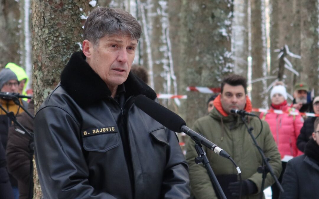 “Borci Pohorskega bataljona niso imeli pravih možnosti proti premočni nemški vojski. Bitka je bila kratka. V dveh urah in pol je tu nastopila tišina. Ni zmanjkalo odločnosti in poguma, zmanjkalo pa je streliva”