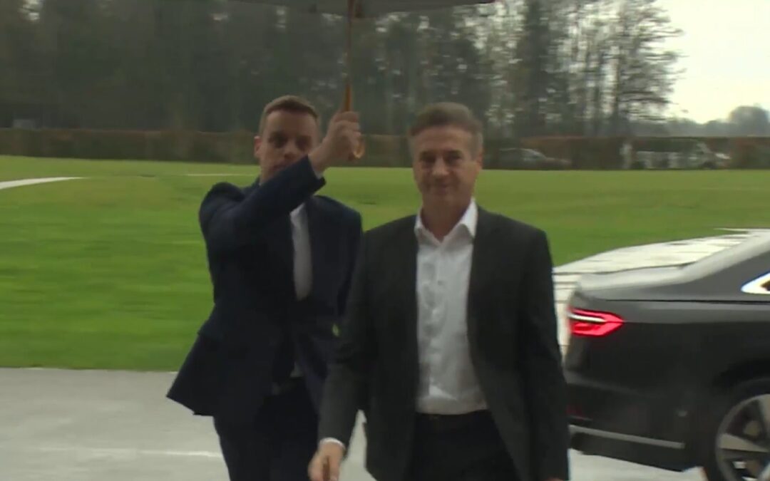 Ko se vladne pravljice končajo na robu recesije