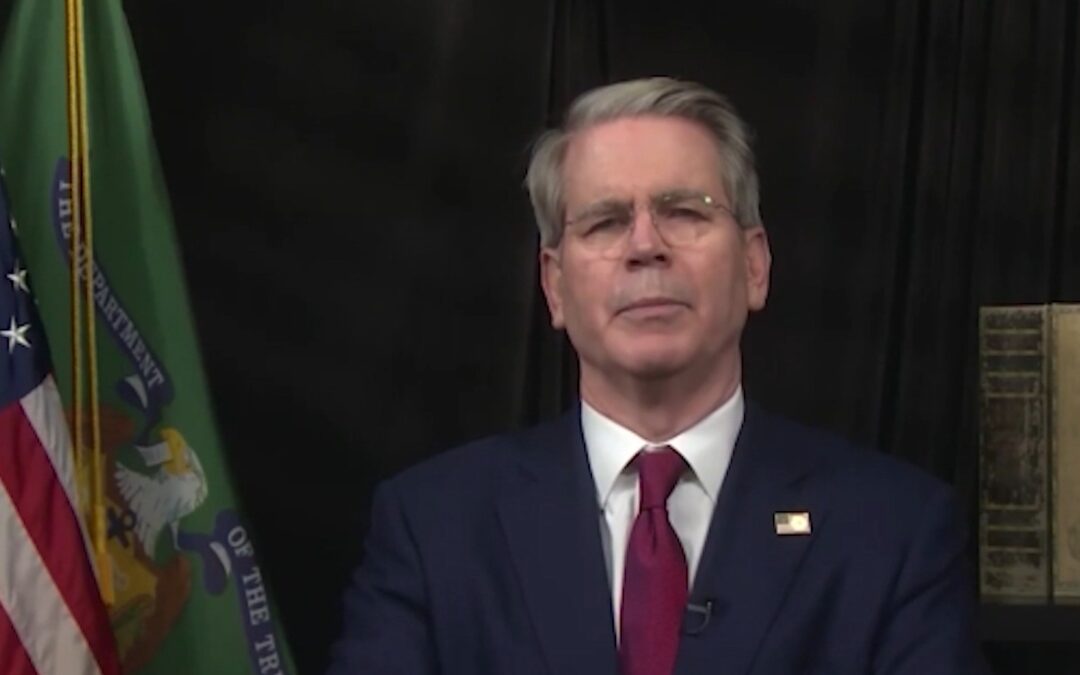 “Nobeni državi ali osebi, ki je financirala ali oskrbovala ruski vojni stroj, ne bo dovoljeno, da bi se okoristila z obnovo Ukrajine”