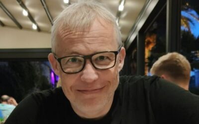 “Nova vlada mora po modelu sanacije bank ustanovit slabo kadrovsko (z)družbo in tja prezaposliti vse te politične aktiviste in propadle politike, ki jih ta vlada zaposluje pred volitvami, nato pa to (z)družbo prodati za 1€”