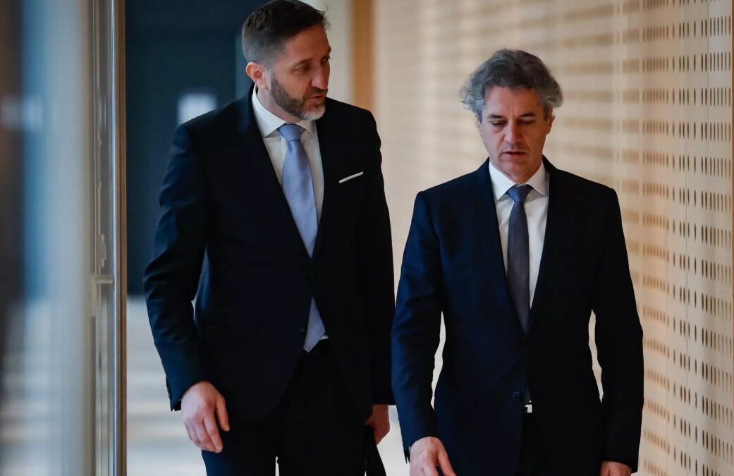 Zgodovinsko lomastenje po javnih financah