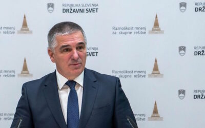 Zveza pacientov proti lažem Zdravniške zbornice, obeta se veto Državnega sveta na zakon o psihoterapiji