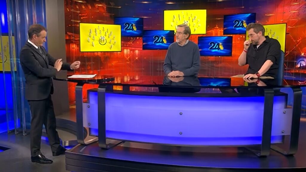 “Če bi bili tako vneti kritiki te vlade, kot so bili Janševe, bi gospod Jenull lahko premagal Pogačarja na Tour de France, ker bi morali kolesariti podnevi in ponoči”