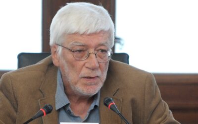 “Najprej se bodo zvrstile sistematične čistke – nastavljanje naših na vse mogoče položaje, od šol prek državnih podjetij do statistike in gledališč.”