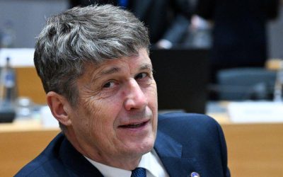“Če se ne moremo normalno gibati državljanke in državljani, potem se ne more v primeru vaj ali pa izrednih dogodkov premikati tudi tehnika, zame je to obrambni izdatek.”