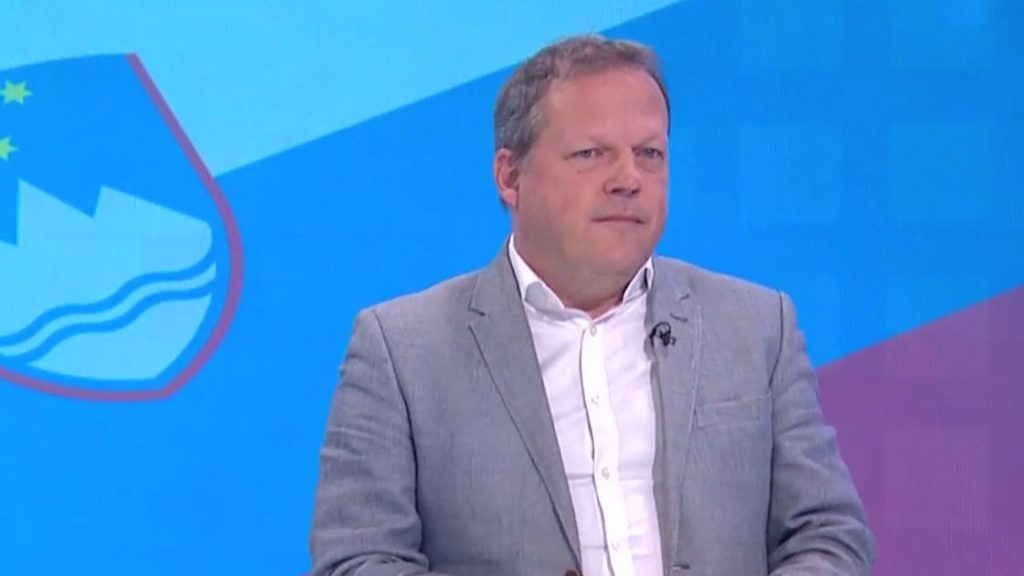 “Če je Golob še vedno v šoku, naj gre na psihoterapijo!”