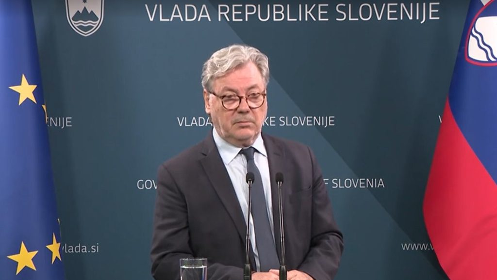 “Korupcije je v naši državi veliko, pritokov umazanega denarja z Balkana je kolikor hočete, pranja denarja je veliko”